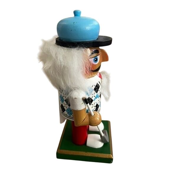 Mini Nutcracker golfer 6 inches holiday whimsical festive cute - Picture 2 of 8